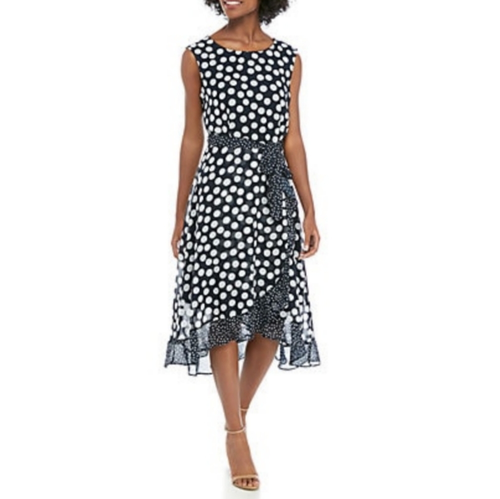Sandra Darren Sleeveless Polkadot Chiffon Dress 6P